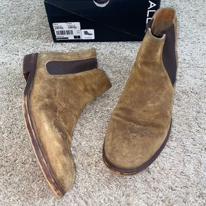 *REDUCED* Rugged Aldo Tan Chelsea Boots Size: 7!!! Super Steal 🔥🔥🔥